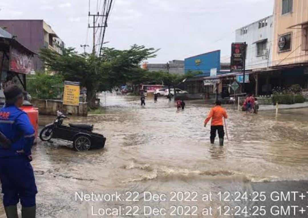 BEM Unri Soroti Setahun Kepemimpinan Pj Wali Kota Pekanbaru Muflihun: 3 Masalah Klasik Jalan Rusak, Banjir dan Sampah Tak Tuntas!