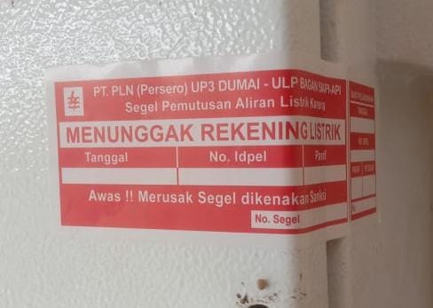 Nunggak Bayar Tagihan, PLN Putus Listrik di Kantor Dinas PUPR Rokan Hilir