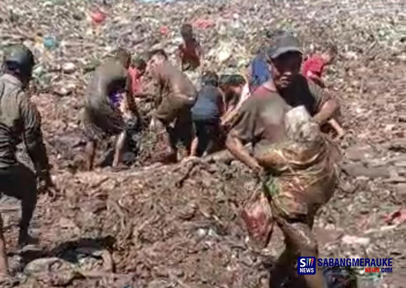 Ironi Bengkalis Kabupaten Kaya Tapi Rakyatnya Mengais Daging Ilegal di Tempat Pembuangan Sampah