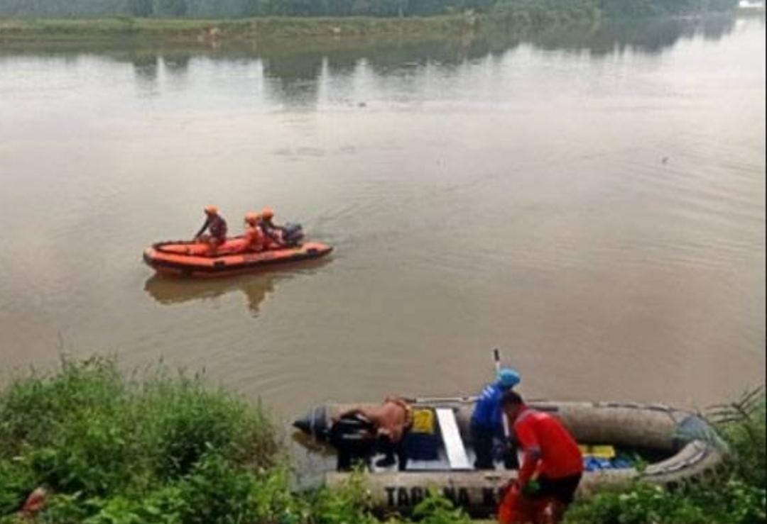 Terungkap! Mahasiswa Politeknik Caltex Riau yang Hilang Tenggelam di Pulau Cinta Kampar Disuruh Senior Mandi Mata Tertutup Kain Hitam di Sungai