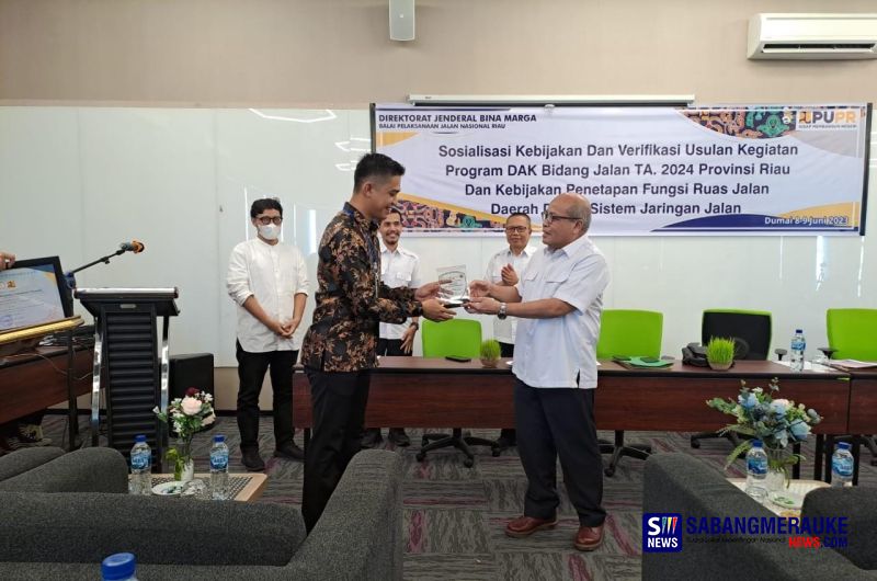 Terima DAK Jalan Rp 31 Miliar, Dinas PUPR Kepulauan Meranti Raih Penghargaan Kinerja dan Fisik Terbaik dari BPJN Riau