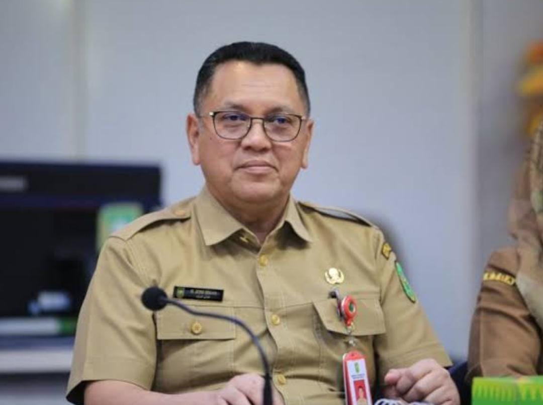 Gubernur Tunjuk Aryadi Jadi Plt Asisten III Setdaprov Riau, Joni Irwan Pensiun