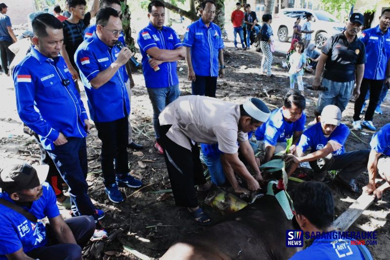 Partai Demokrat Pekanbaru Gelar Pemotongan Hewan Kurban di Rumbai Barat, Azwendi: Tiada Perubahan Tanpa Pengorbanan!