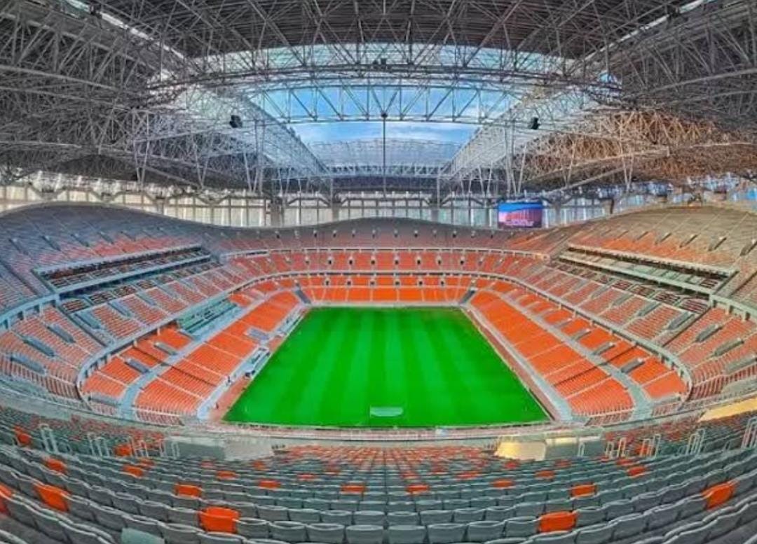 Dulu PSSI Sebut Rumput Stadion JIS Standar FIFA, Tapi Kini Kok Mau Diganti?