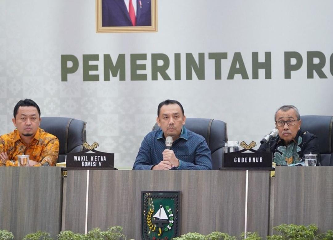 Ramai-ramai Kepala Daerah di Riau Curhat Tak Berdaya Perbaiki Jalan Rusak ke DPR, Alasan Klasik APBD Tak Cukup