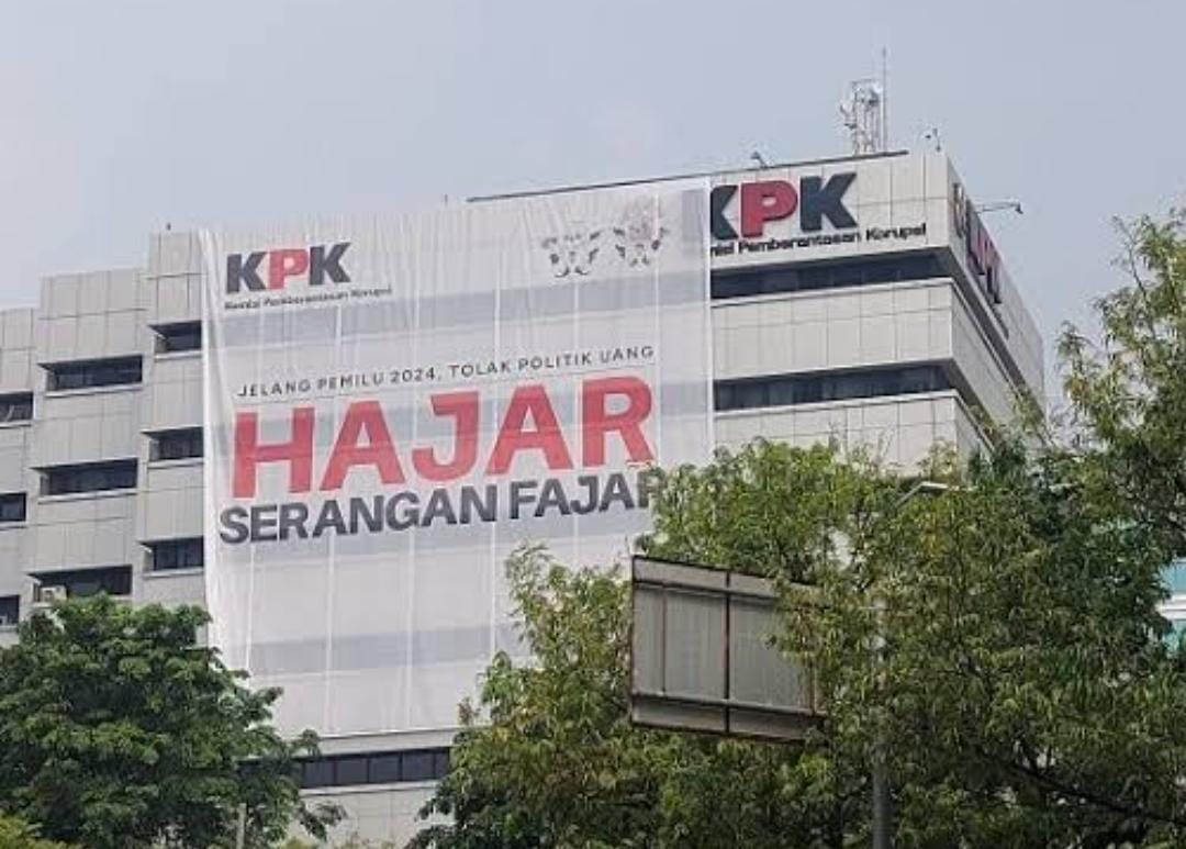 Wow! Ternyata Emak-emak Paling Doyan Serangan Fajar Politik Uang, Survei KPK Ini Ungkap Faktanya