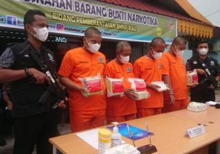 BNN Riau Tangkap Kurir Sabu 5 Kilogram Asal Malaysia di Pintu Tol Pekanbaru-Dumai