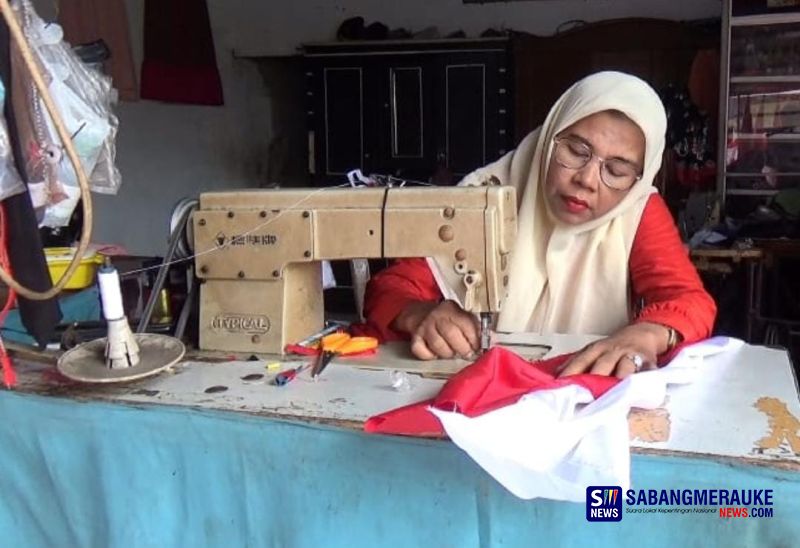 Rejeki Musiman 17 Agustus Bagi Penjahit Bendera Merah Putih di Pekanbaru, Supik Berharap Bantuan Modal Pemerintah