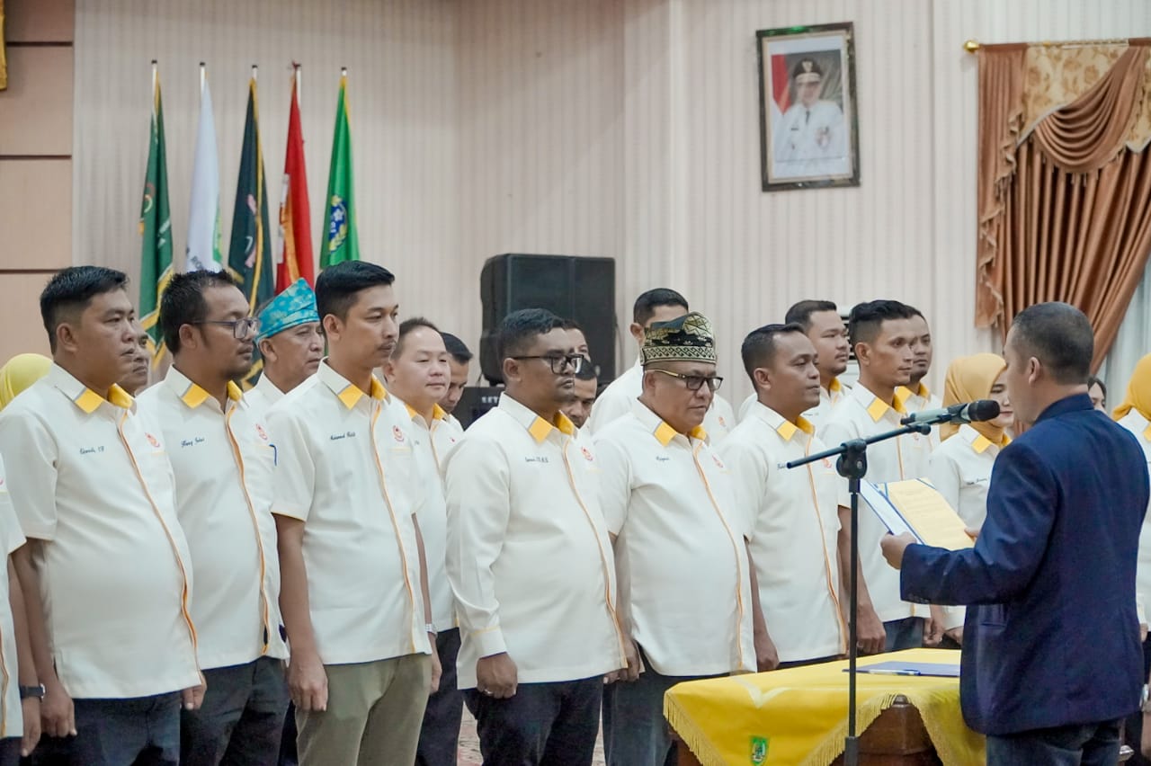 Pengurus KONI Rohil Dilantik, Bupati Afrizal: Jangan Sampai Kita Juara 11 dari 12 Kabupaten/ Kota di Riau!