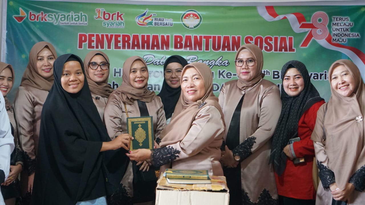 Momen Hari Kemerdekaan RI ke-78, DW BRK Syariah Berikan Bantuan Sosial kepada Panti Asuhan dan Rumah Tahfidz di Kampar