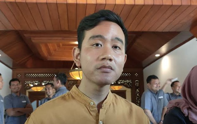 Alasan Putra Sulung Jokowi Belum Putuskan Gabung TPN Ganjar, Lebih Pilih Jadi Cawapres Prabowo?