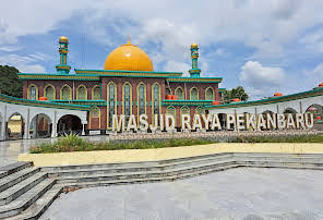 Empat Orang Tersangka Kasus Korupsi Pembangunan Masjid Raya Senapelan Dijatuhi Vonis 4 Hingga 7 Tahun Penjara