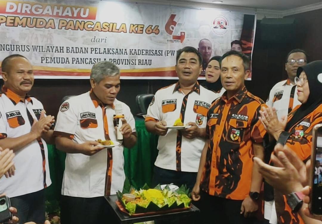 Syukuran HUT ke 64 Pemuda Pancasila, PW Badan Pelaksana Kaderisasi PP Provinsi Riau Santuni Keluarga Almarhum Senior Organisasi