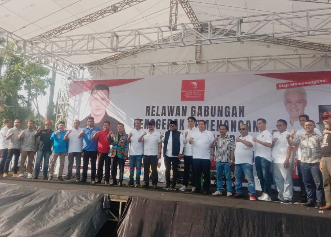 Deklarasi Relawan GP2GM Riau, Ganjar Minta Pendukungnya Kampanye Door to Door
