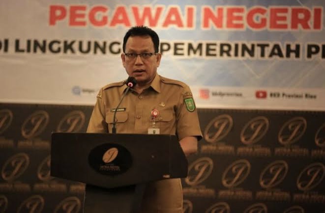 Heboh Pegawai Honorer Pemprov Riau Nyaleg Gak Mundur, Begini Respon Kepala BKD Ikhwan