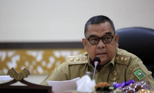 Ketimbang Jorjoran Mutasi Pejabat, Akademisi Ingatkan Plt Gubernur Riau Tunaikan Janji Politik Saat Pilkada