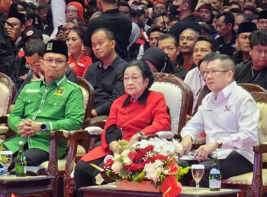 Megawati Jengkel Berteriak Keras: Kalian yang Baru Berkuasa Sekarang Bertindak Seperti Orde Baru!