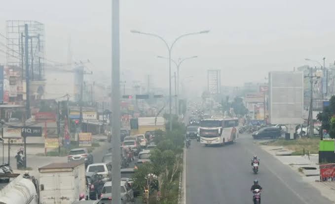 Status Siaga Darurat Dicabut, Kabut Asap Riau Berhasil Dikendalikan