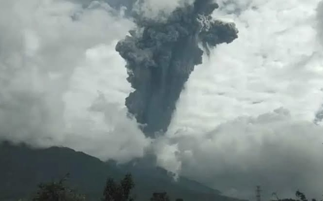 Update Terkini Erupsi Gunung Marapi: 11 Orang Tewas, 12 Belum Ditemukan