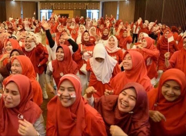 HUT DWP ke-24, Dharma Wanita Persatuan Provinsi Riau Adakan Lomba Paduan Suara