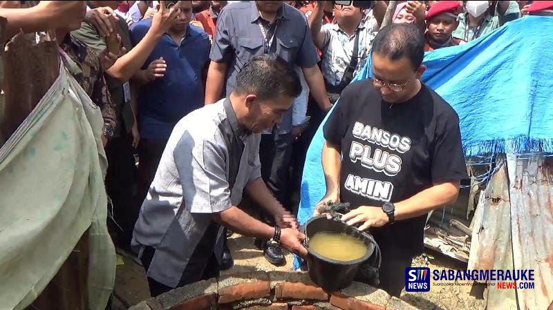 Kampanye di Riau, Anies Tinjau Kondisi Warga di Kampung Bata