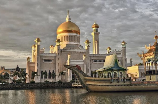 Brunei Darussalam Tebar Beasiswa S1-S2 Gratis Biaya Kuliah Dapat Uang Tunjangan, Ini Syarat dan Link Pendaftarannya