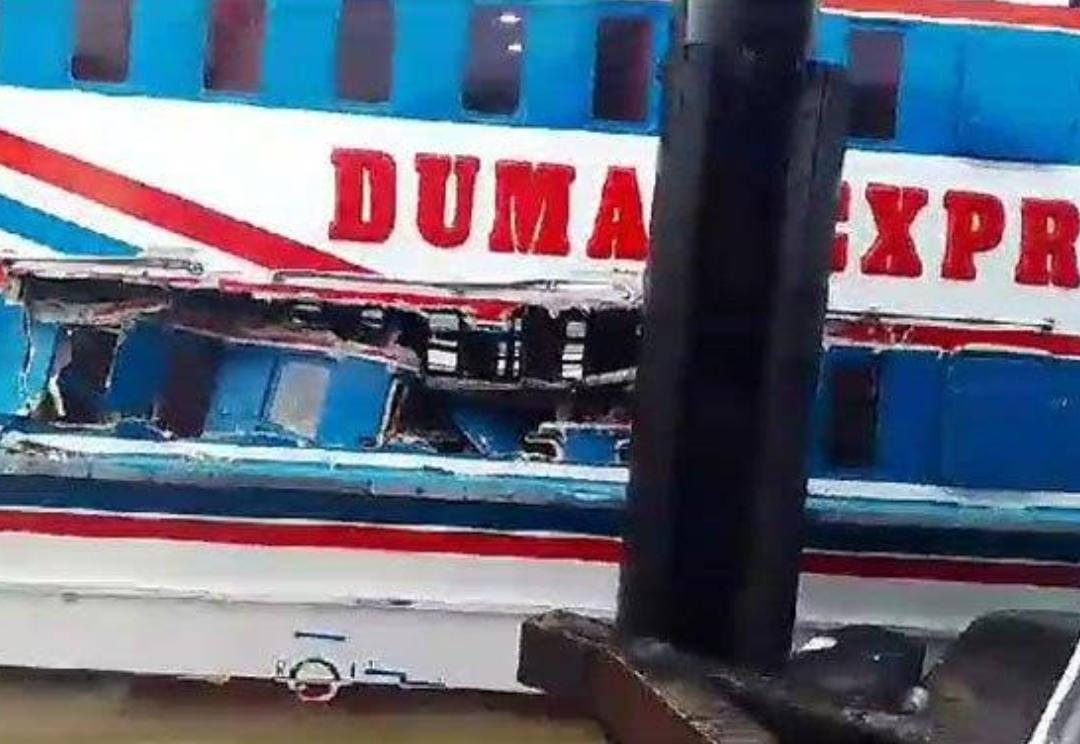 Tabrakan Kapal MV Dumai Line vs MV Dumai Express di Pelabuhan Selatpanjang, Dinding Kapal Jebol