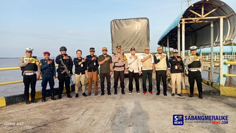 Lewat Jalur Perairan, Polres Kepulauan Meranti Kawal Logistik Surat Suara Pemilu 2024