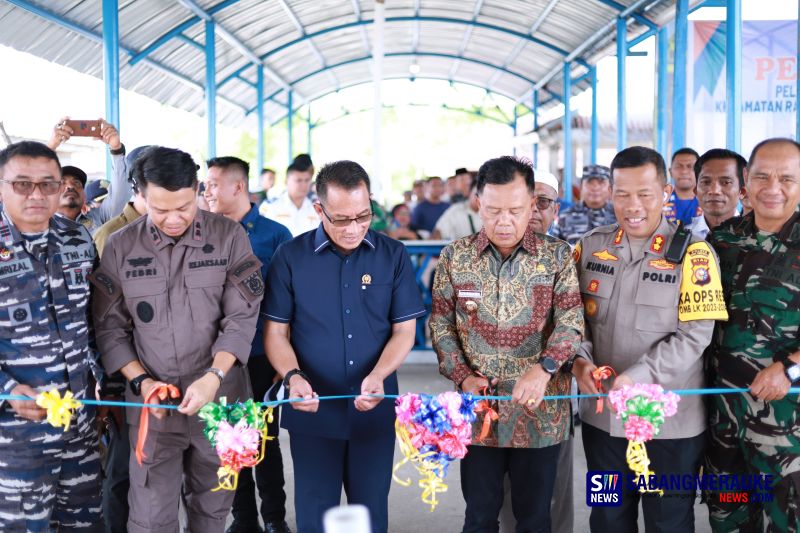 Plt Bupati Asmar Resmikan Rehabilitasi Pelabuhan Tanjung Samak Senilai Rp3 Miliar Lebih