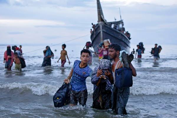 Rudenim Pekanbaru Terima 13 Pengungsi Rohingnya  Dari Kantor Imigrasi Dumai