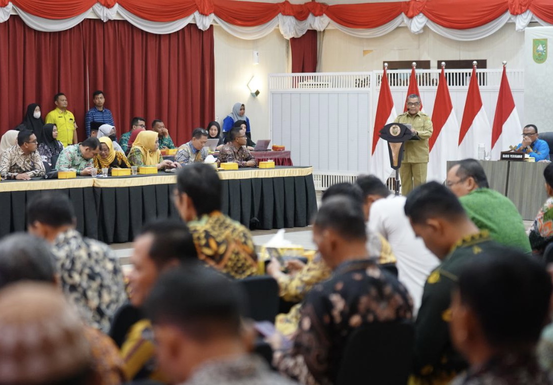 Rakor Bersama Kepala DKP se-Riau, Edy Nasution Bahas Kelestarian Sektor Kelautan dan Perikanan
