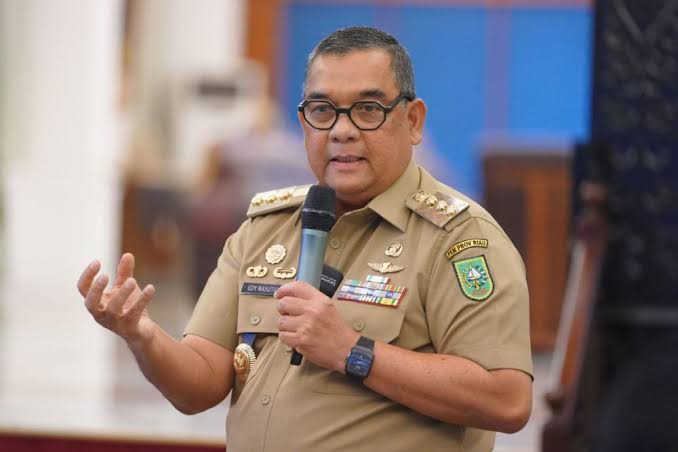 Gubri Edy Natar Resmi Perpanjang Status Siaga Darurat Bencana Hidrometeorologi di Riau 