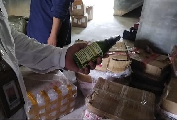 BBPOM Gerebek Gudang Penyimpanan Kosmetik Impor Ilegal di Pekanbaru, Ribuan Produk Disita