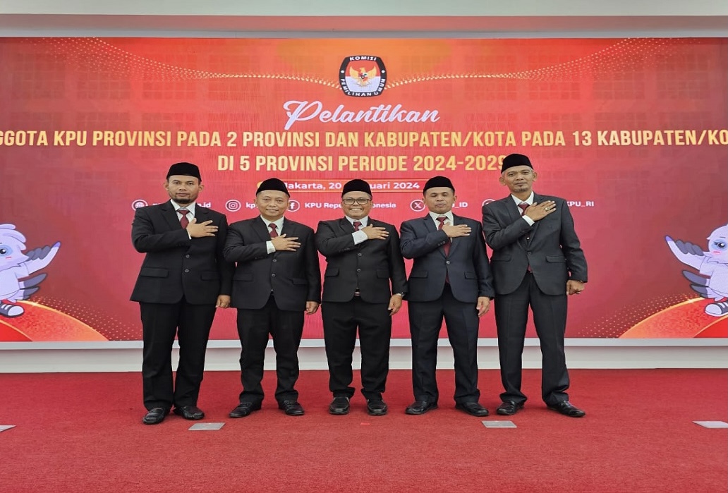 5 Anggota KPU Riau Periode 2024-2029 Resmi Dilantik, Ini Nama-namanya