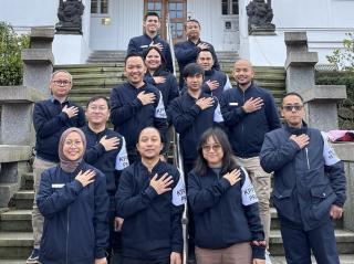 Ada Stand Makanan hingga Photo Booth, Pesta Demokrasi di Praha Jadi Ajang Temu Kangen Diaspora