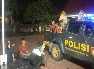 14 Pengungsi Rohingya Kembali Terlantar di Pekanbaru, Sebagian Besar Anak-anak