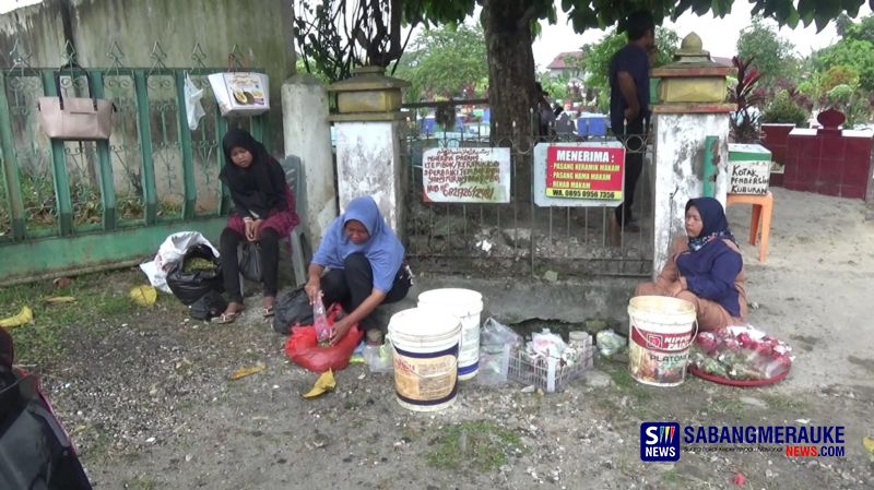 Jelang Bulan Ramadan, Pedagang Bunga Musiman di Pekanbaru Mulai Buka Lapak di Sekitar TPU 