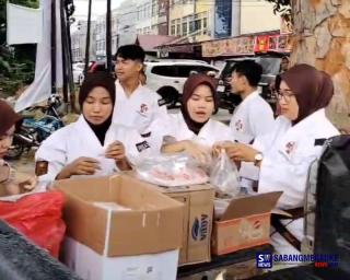 Gerakan Jumat Berkah, Pengurus dan Atlet Shorinji Kempo Perkemi Pekanbaru Bagi-bagi Takjil ke Masyarakat