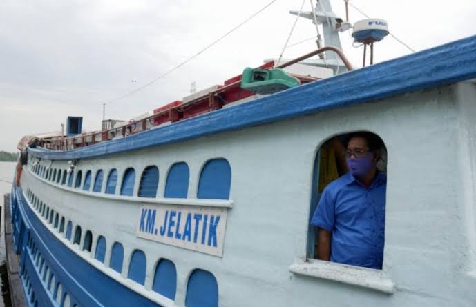 Penumpang Kapal Jelatik Meningkat Saat Mudik Lebaran di Pelabuhan Sungai Duku