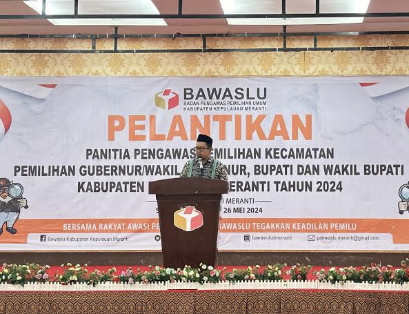 Bawaslu Riau ke Panwascam: Perlakukan Calon Kepala Daerah Secara Adil dan Setara, Jangan Membeda-bedakan Pengawasan!