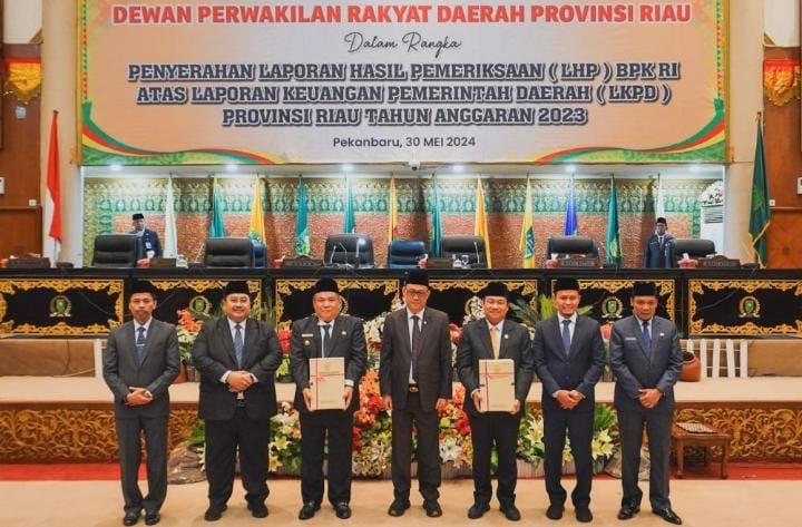 Pemprov Riau Raih Opini WTP ke 13 Kalinya dari BPK, Begini Wejangan SF Hariyanto