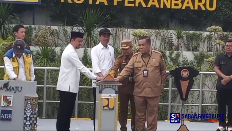 Presiden Joko Widodo Resmikan Sistem Pengelolaan Air Limbah Domestik Terpadu di Pekanbaru