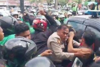 Ini Pemicu Keributan Pengemudi Ojol dengan Juru Parkir di Pekanbaru Sampai Polisi Letuskan Senjata