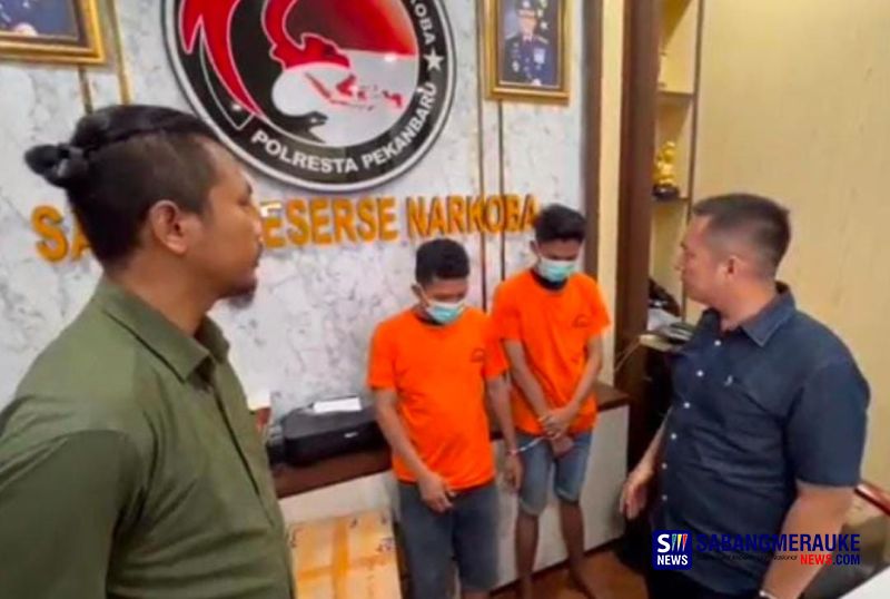 2 Pengedar Narkoba di Kawasan Pangeran Hidayat Ditangkap Polisi, Pelaku Sempat Buang Paket Sabu