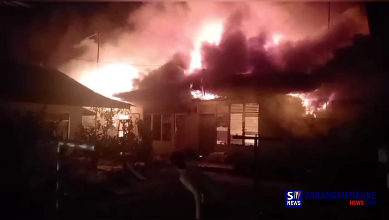 Lupa Matikan Kompor, Lima Rumah di Pekanbaru Ludes Terbakar