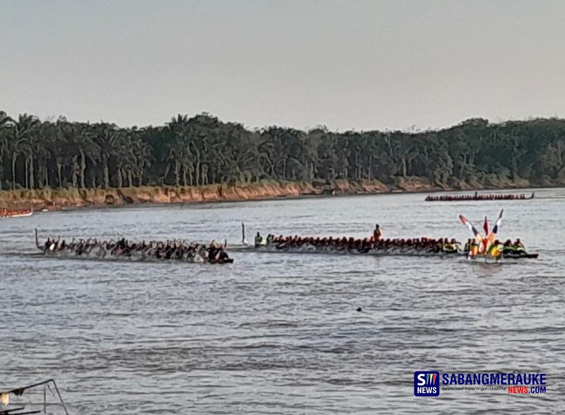 Serunya Pacu Sampan Kocik dan Godang Rayon 2 Kabupaten Inhu di Tepian Kuala Pintas