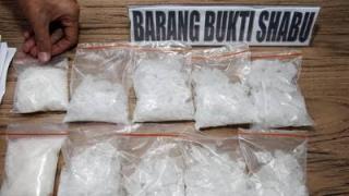 WNA Malaysia Pesan Sabu 1 Kg Ditangkap Polda Riau