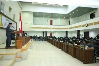 Pj Bupati Indragiri Hilir Hadiri Rapat Paripurna ke 12 Masa Persidangan II Tahun Sidang 2024 DPRD Inhil