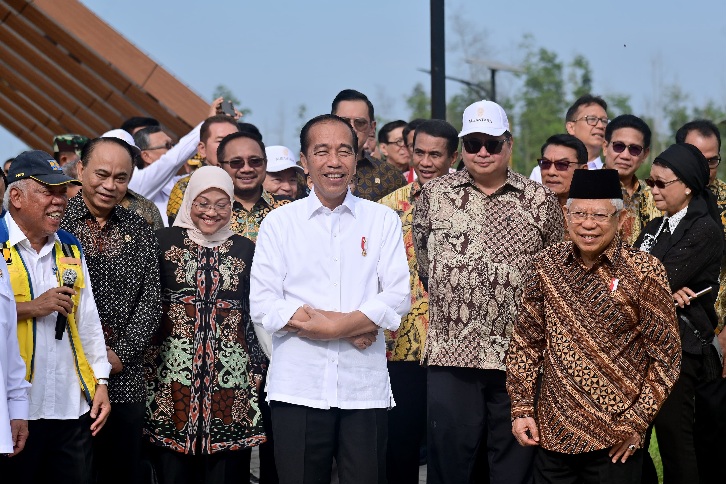 Angin Reshuffle Kuat Berhembus, Ini Daftar Menteri yang Kabarnya akan Diganti Jokowi