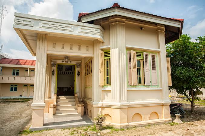 Ternyata 7 Tempat Ini Menyimpan Cerita Sejarah dari Provinsi Riau Loh!